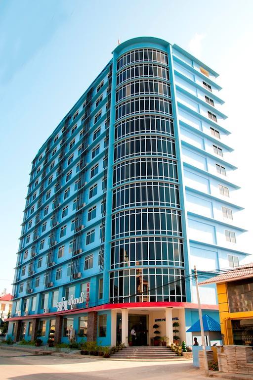 Shwe Phyu Hotel Mandalay Buitenkant foto