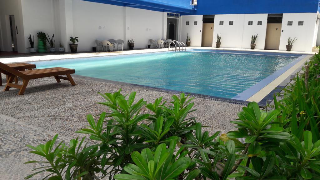 Shwe Phyu Hotel Mandalay Buitenkant foto